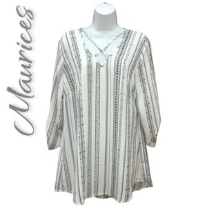 Maurices White Black Flowy Tunic Top - Women’s Large